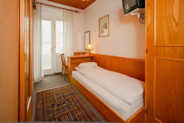 Hotel Velden Bacherlwirt (Velden am Wörthersee)